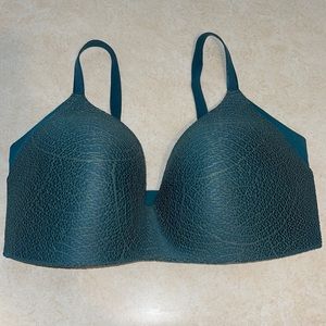 EUC 7+ Knix Wingwoman Lace Contour Bra emerald green
